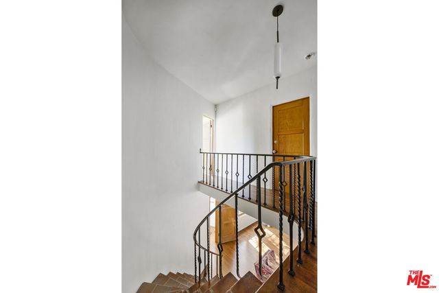 $2,695,000 | 2781 Westshire Drive, Los Angeles, CA 90068