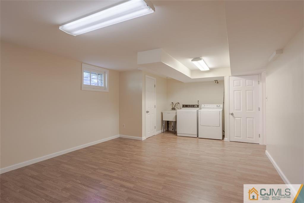 59 Harmon Road Edison, NJ 08837 - Photo 24 of 32