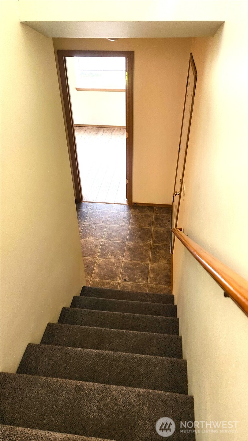 2316 Xenia Street, Unit 2316 Bellingham, WA 98229 - Photo 15 of 23 a view of entryway