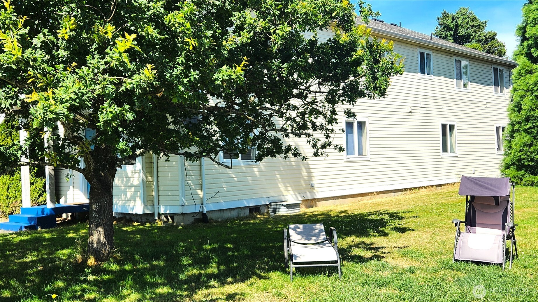 2316 Xenia Street, Unit 2316 Bellingham, WA 98229 - Photo 22 of 23 a backyard of a house with seating space