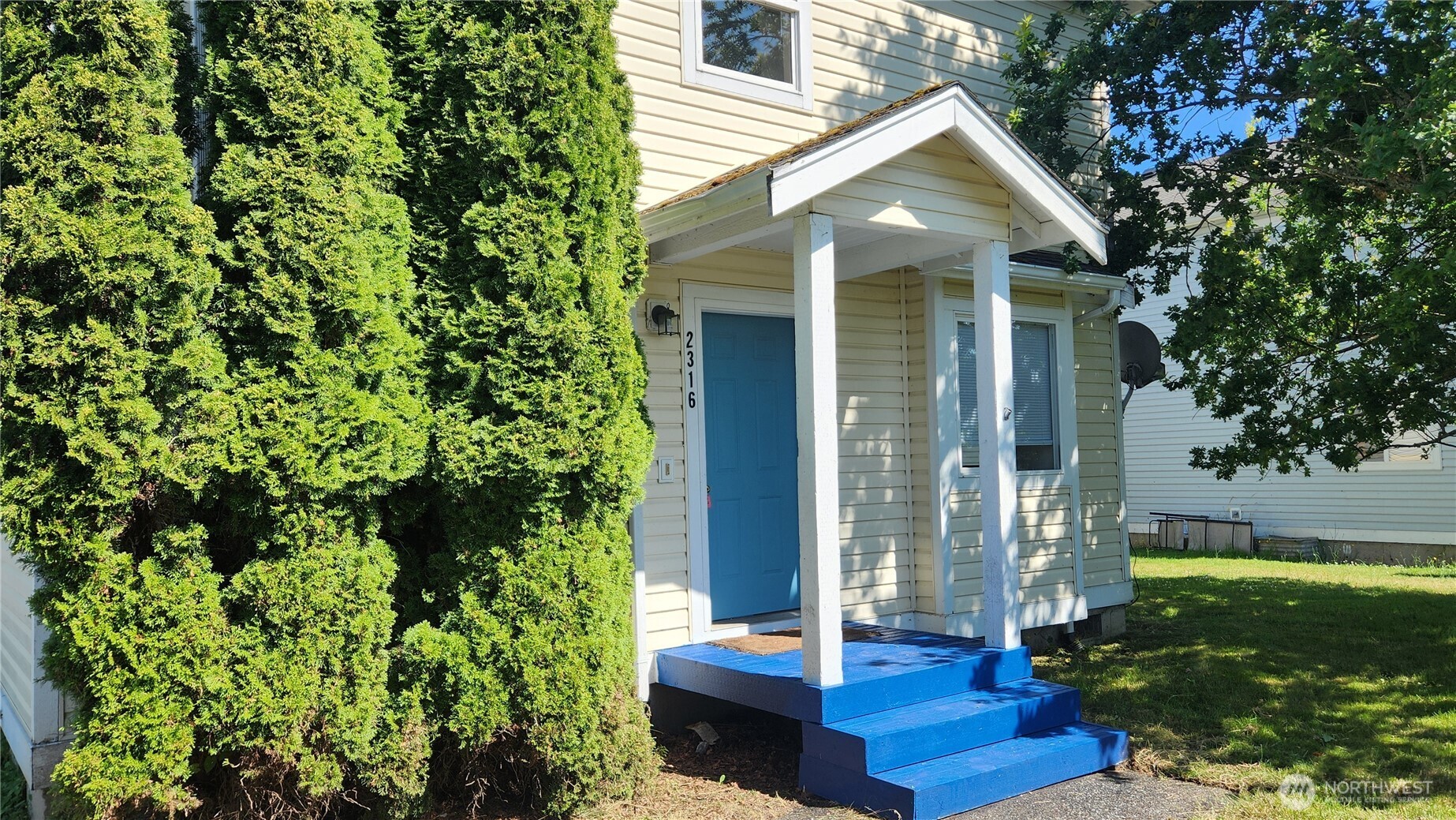 2316 Xenia Street, Unit 2316 Bellingham, WA 98229 - Photo 23 of 23 a front view of a house with garden