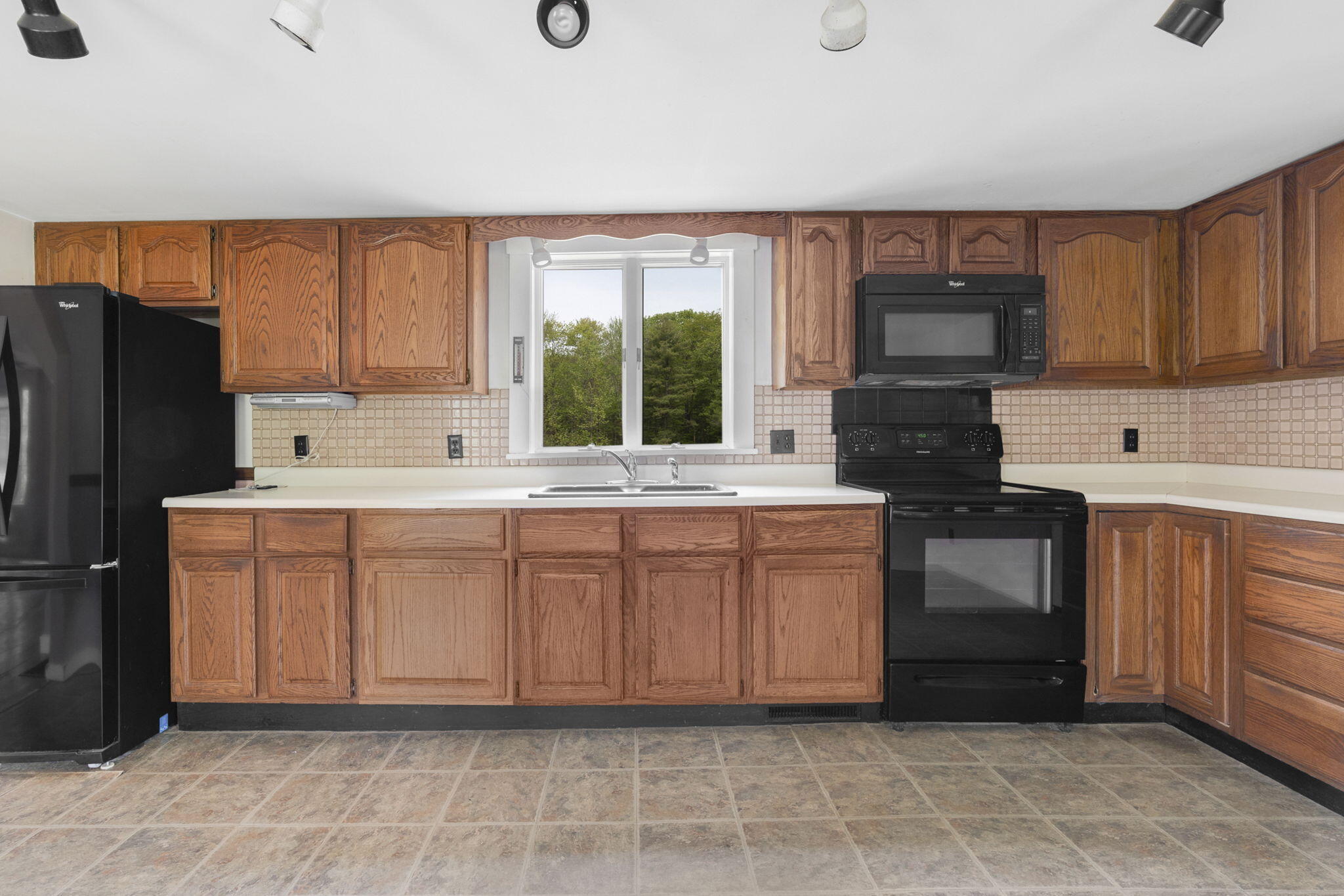 448 Whitefield Road Pittston, ME 04345 - Photo 7 of 49 9-web-or-mls-448Whitefield-21