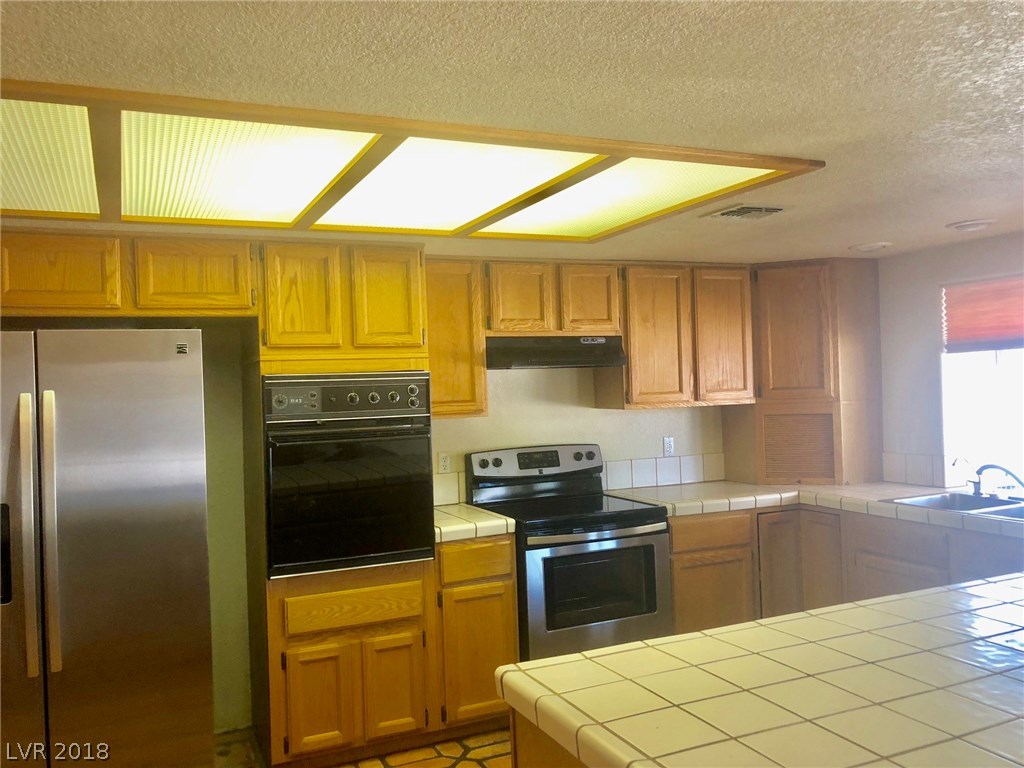 6900 Farm Road Las Vegas, NV 89131 - Photo 9 of 21 Gallery Image 9