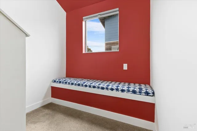 $1,275,000 | 716 Keller Court, Petaluma, CA 94952