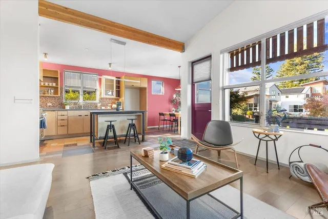 $1,275,000 | 716 Keller Court, Petaluma, CA 94952