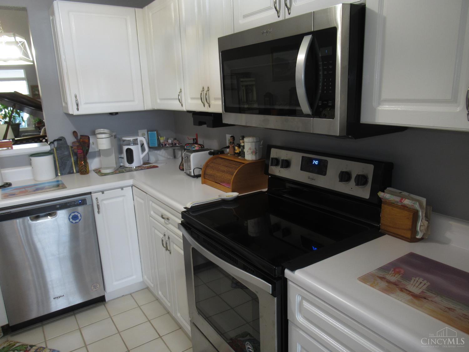 7620 Cheviot Road, Unit 407 Cincinnati, OH 45247 - Photo 13 of 26