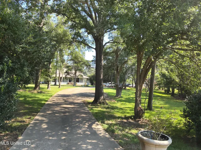 $665,000 | 3141 Highway 43, Canton, MS 39046