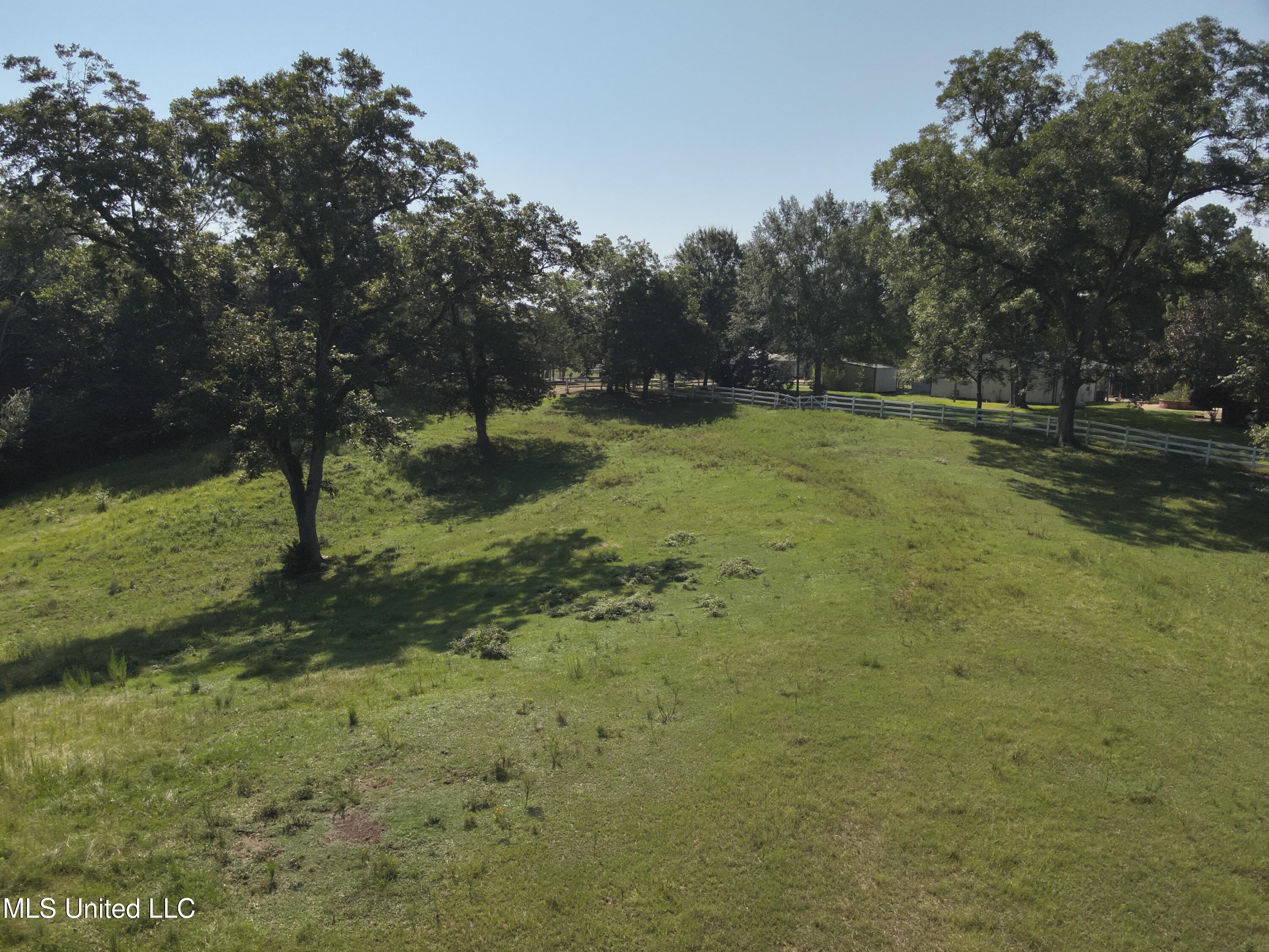 3141 Highway 43 Canton, MS 39046 - Photo 23 of 94 DJI_20250819102342_0007_V