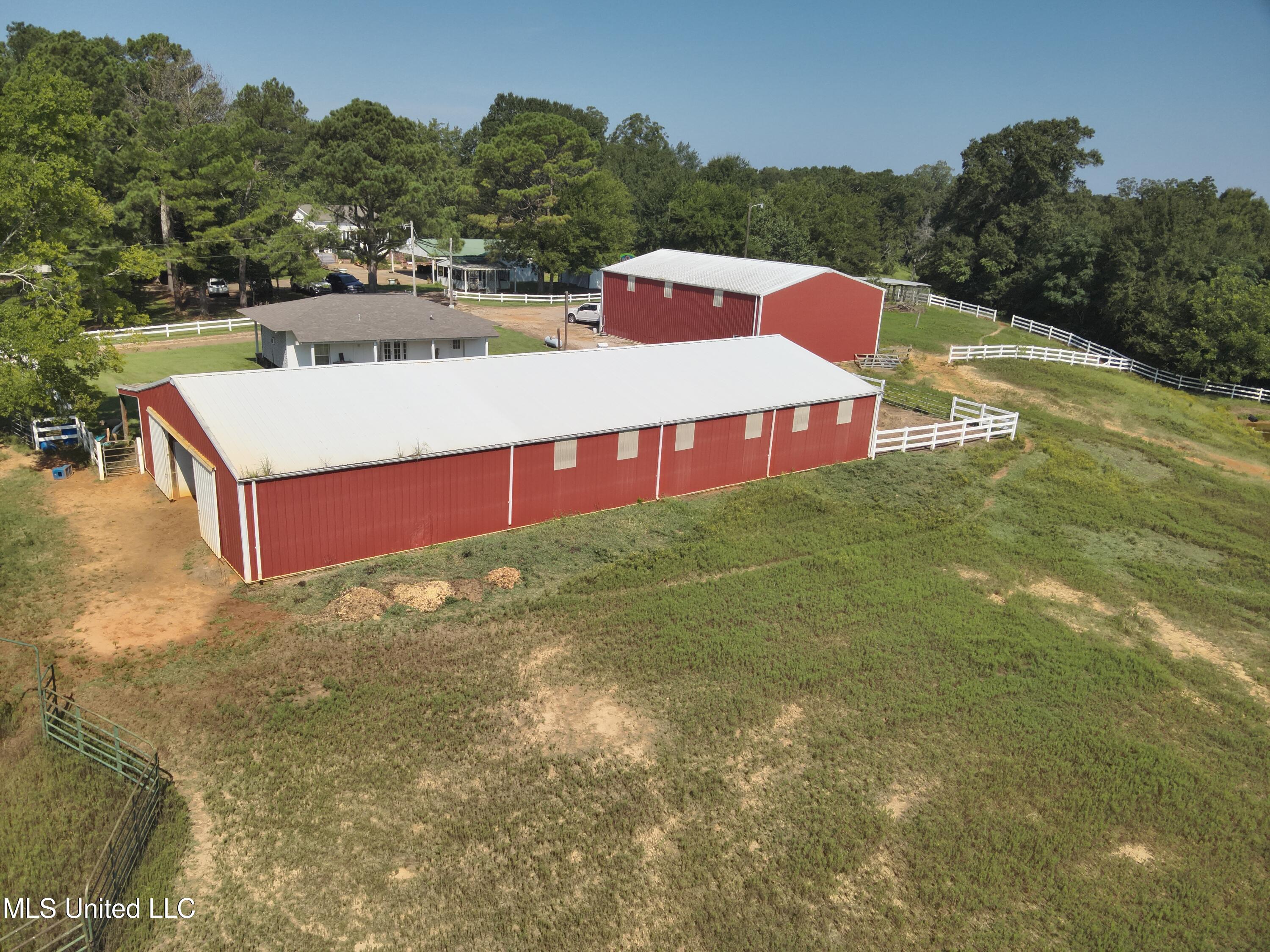 3141 Highway 43 Canton, MS 39046 - Photo 28 of 94 DJI_20250819102521_0015_V