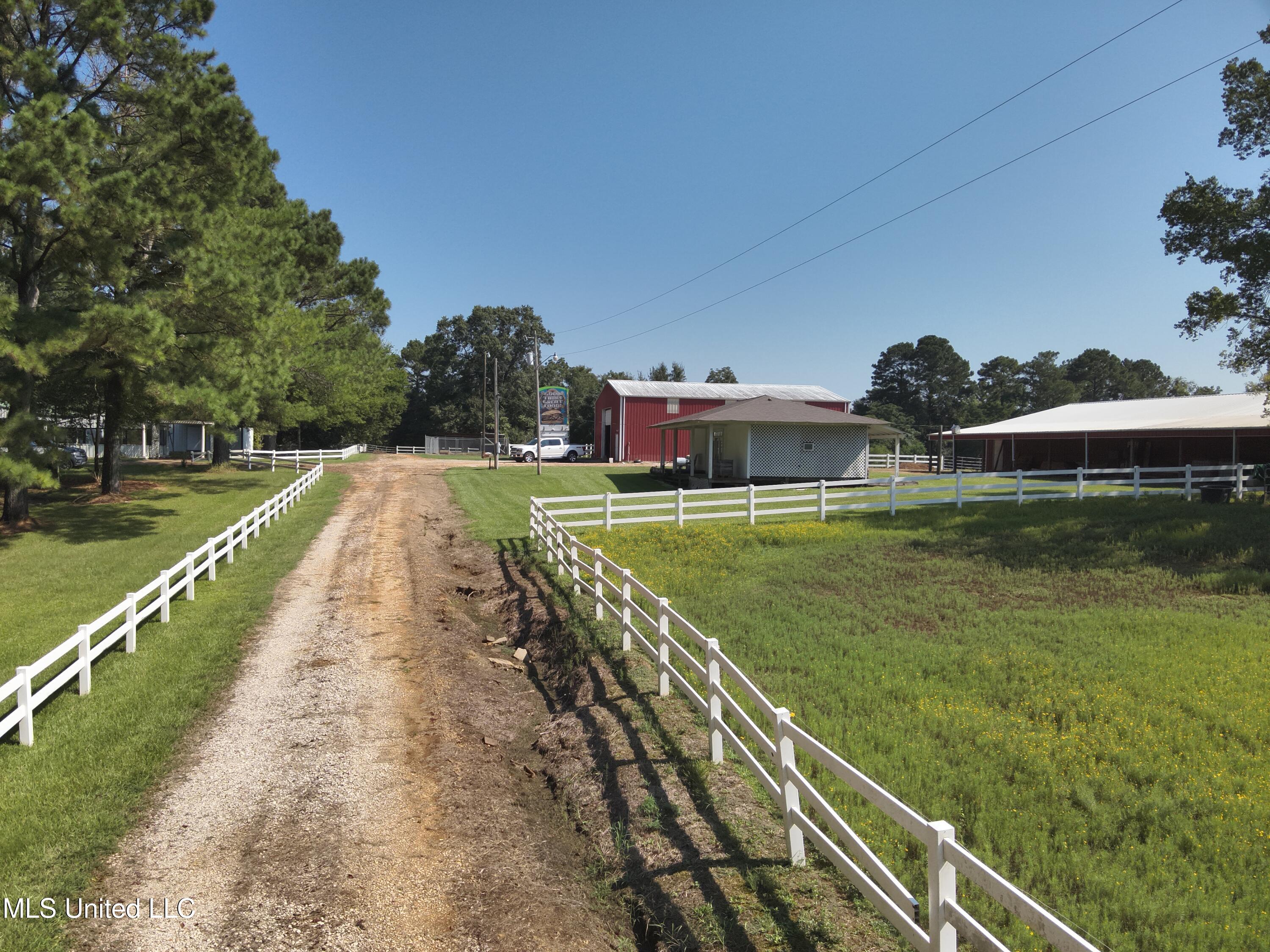 3141 Highway 43 Canton, MS 39046 - Photo 29 of 94 DJI_20250819102555_0016_V