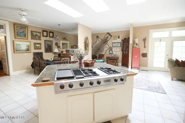 $665,000 | 3141 Highway 43, Canton, MS 39046