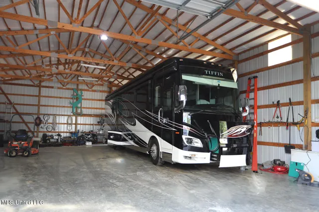 $665,000 | 3141 Highway 43, Canton, MS 39046