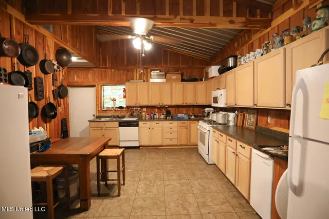 $665,000 | 3141 Highway 43, Canton, MS 39046