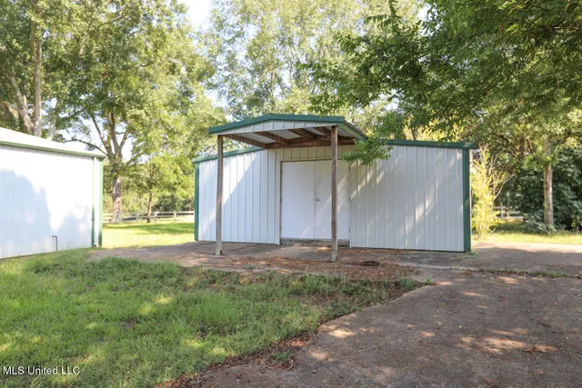 $665,000 | 3141 Highway 43, Canton, MS 39046