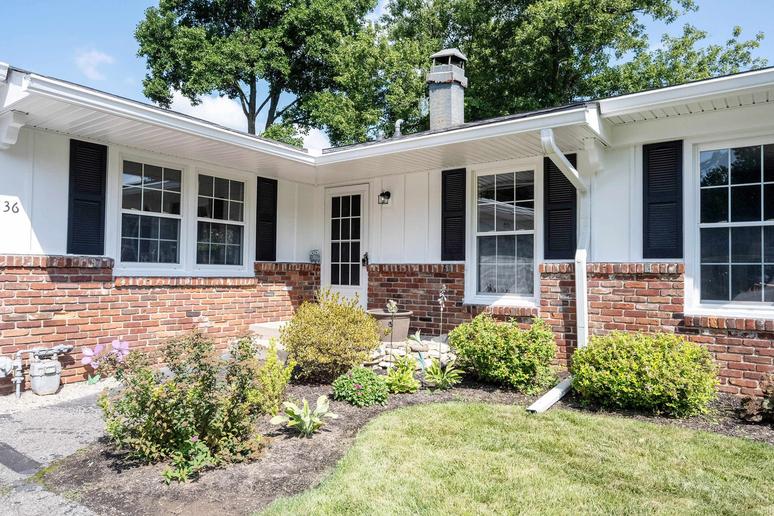 4836 Manning Road Indianapolis, IN 46228 - Photo 5 of 48 Gallery Image 5