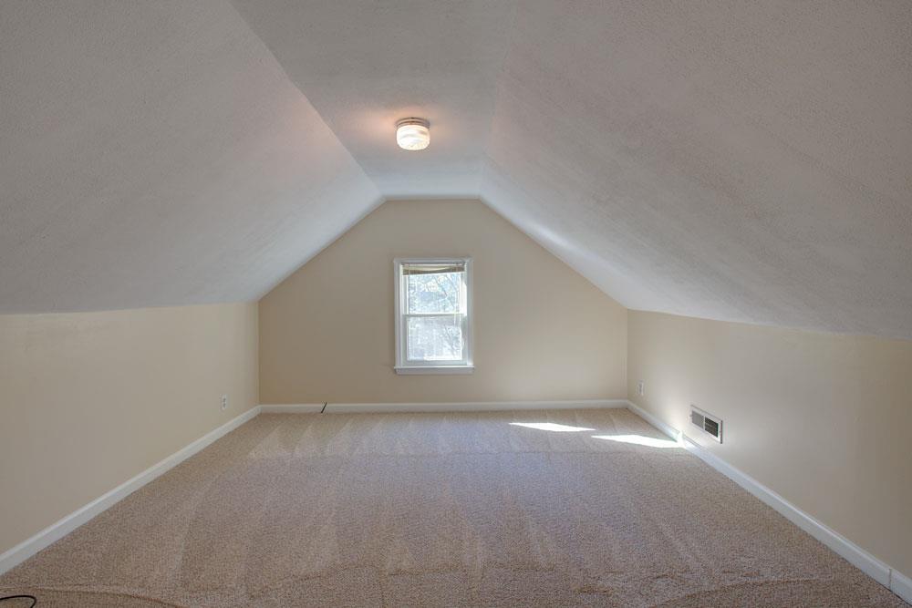 256 Pleasant Run Road Smyrna, TN 37167 - Photo 28 of 28 Office/guest room with new carpet and paint.