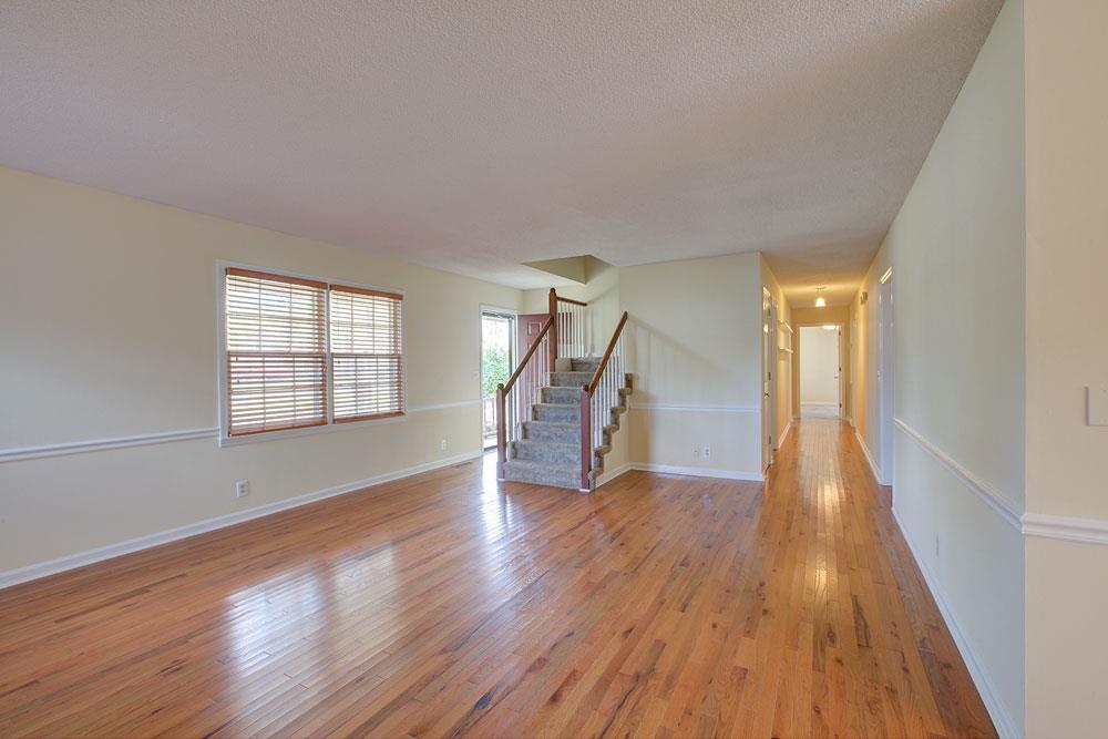 256 Pleasant Run Road Smyrna, TN 37167 - Photo 9 of 28 View of front entry and hallway
