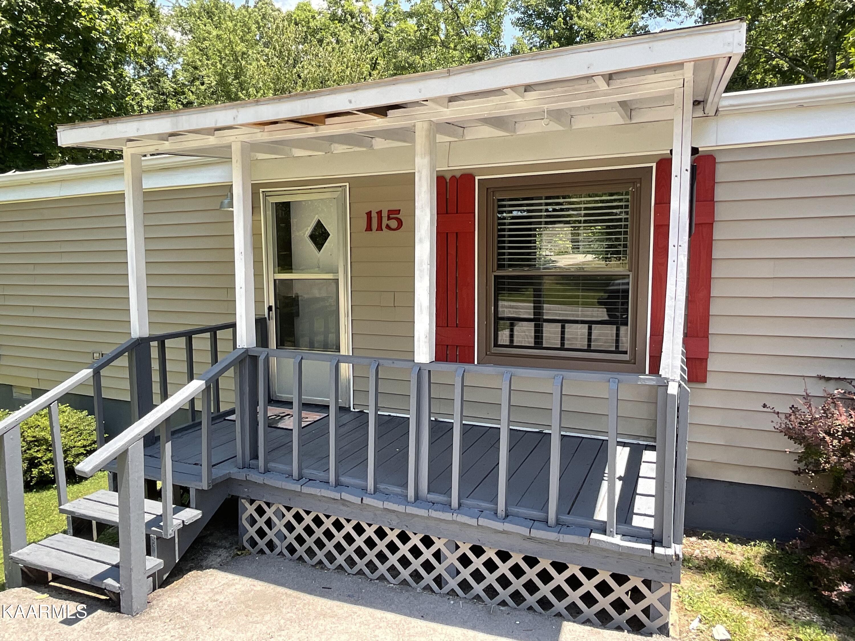 115 Runnymeade Road Crossville, TN 38558 - Photo 2 of 21 DA95C061-93FC-4353-A936-DBCAF48D2A1F