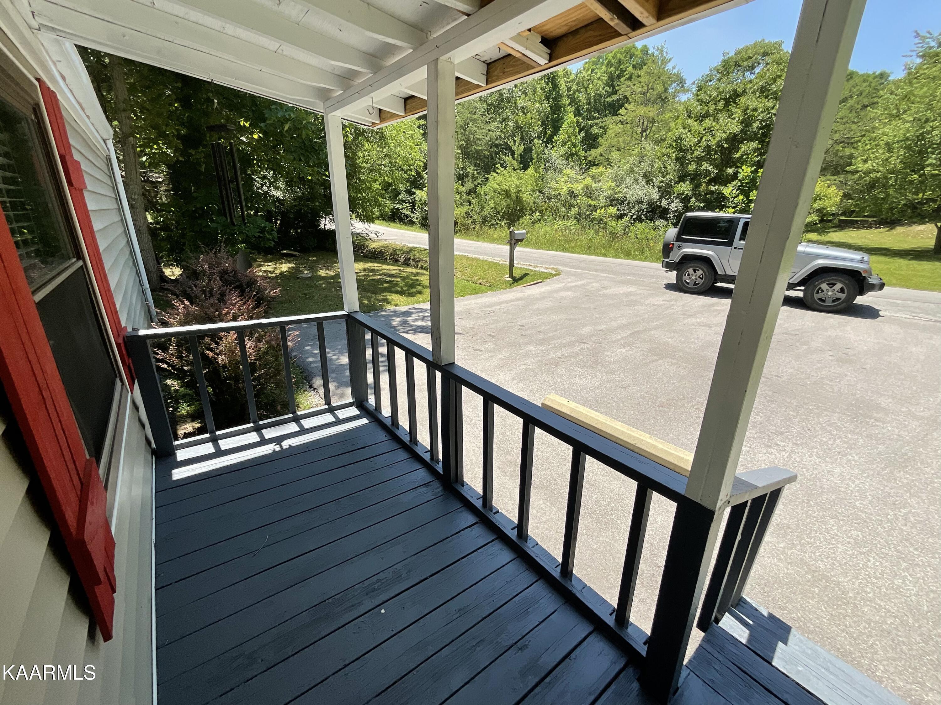 115 Runnymeade Road Crossville, TN 38558 - Photo 4 of 21 024ADD9D-268B-45C6-B66F-546FA949ABDD