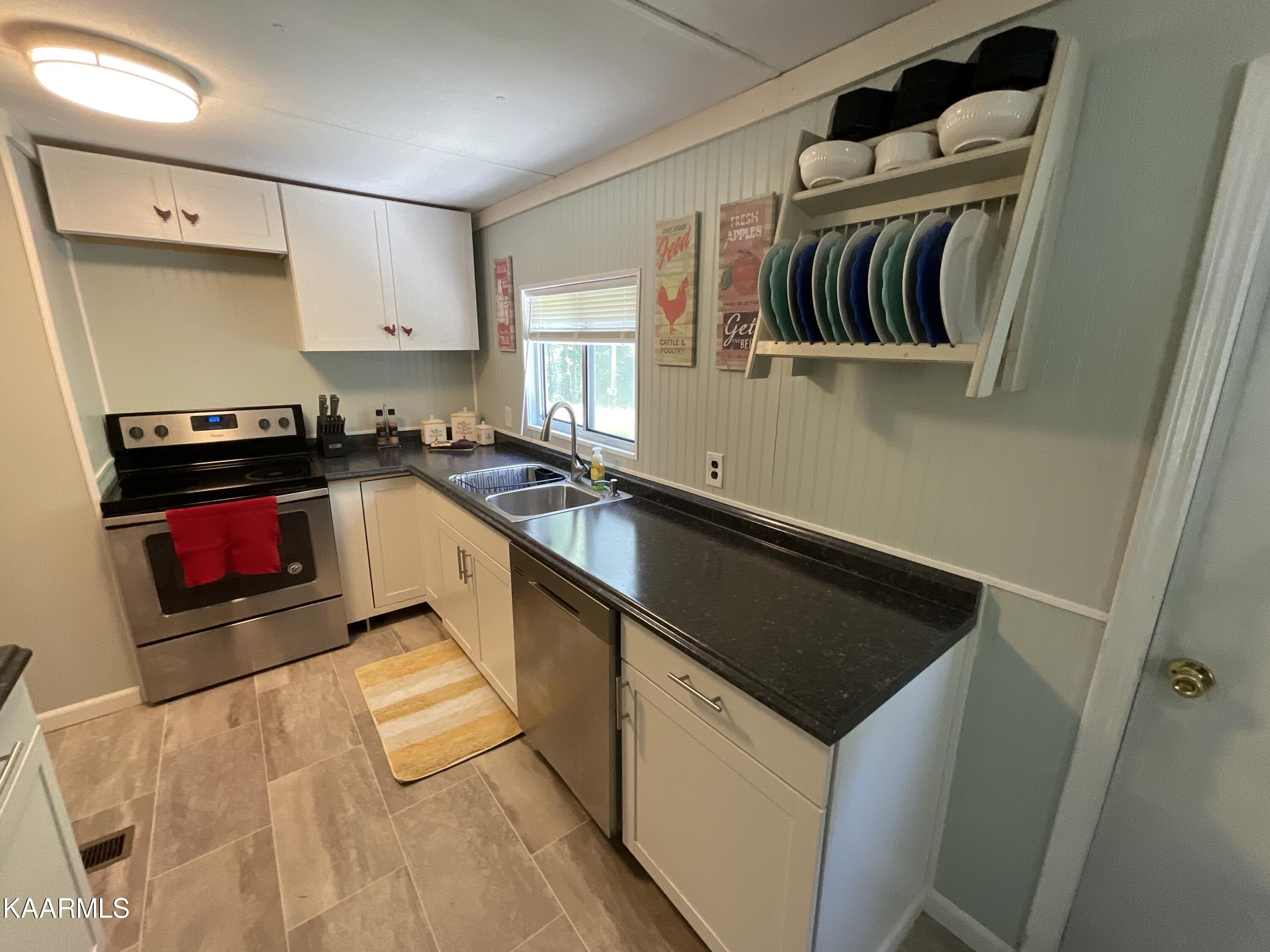 115 Runnymeade Road Crossville, TN 38558 - Photo 9 of 21 7AD0E385-41A0-4E11-8695-D68D20163D8D
