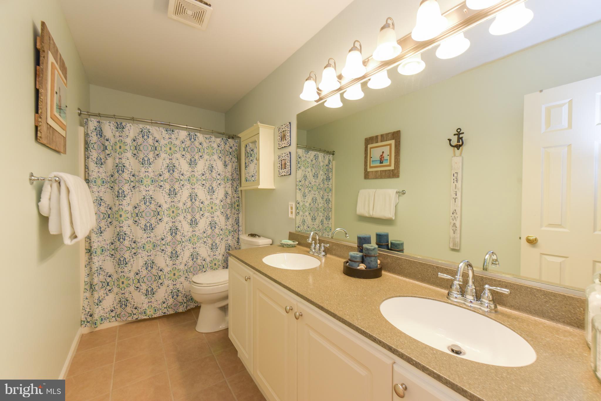 2641 Leslie Road Mount Airy, MD 21771 - Photo 22 of 30 Upper Level Bath