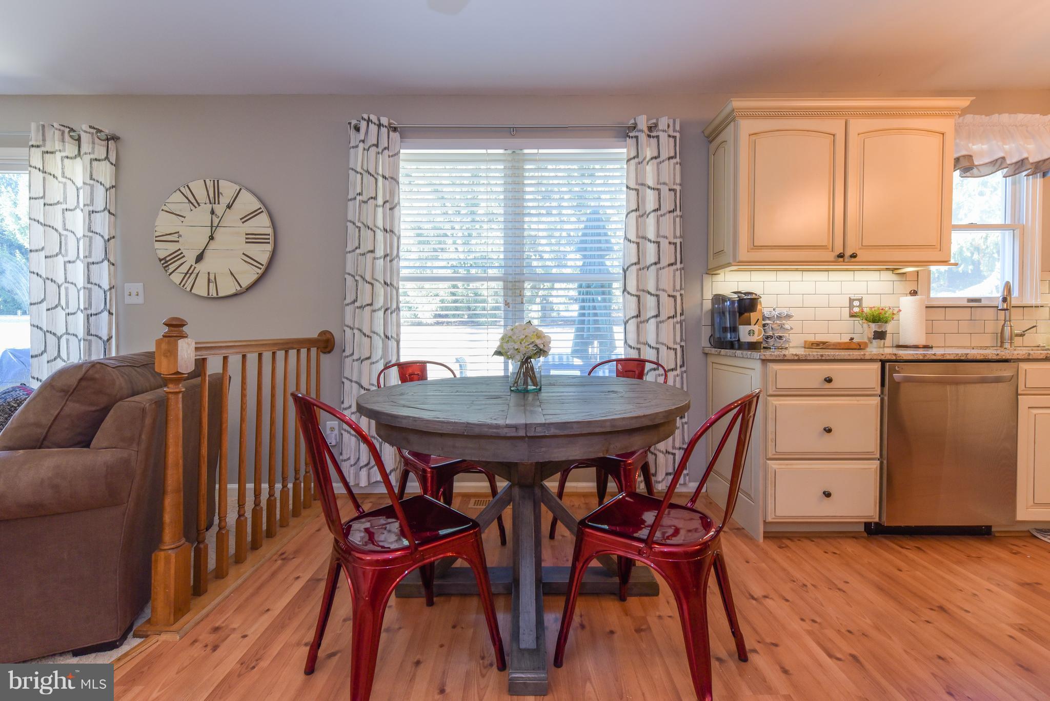 2641 Leslie Road Mount Airy, MD 21771 - Photo 6 of 30 Breakfast Room