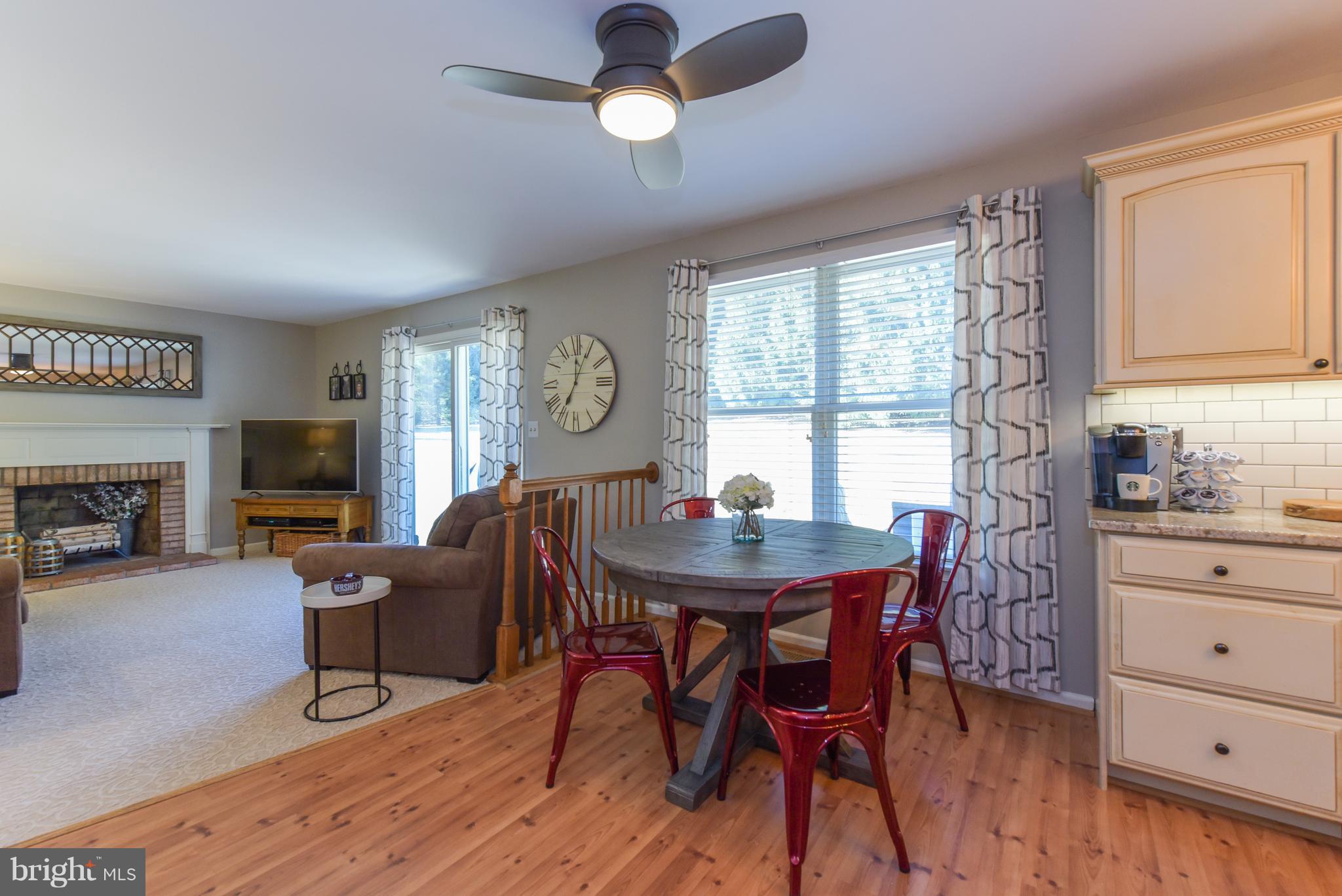 2641 Leslie Road Mount Airy, MD 21771 - Photo 7 of 30 Breakfast Room/Family Room