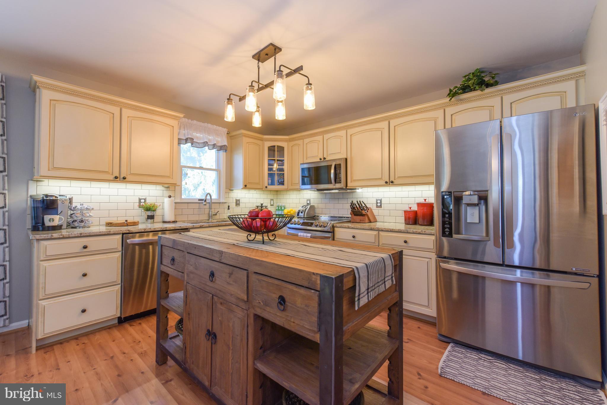 2641 Leslie Road Mount Airy, MD 21771 - Photo 8 of 30 Kitchen