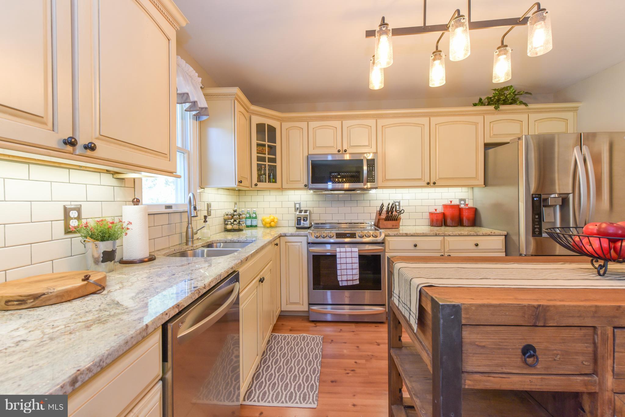 2641 Leslie Road Mount Airy, MD 21771 - Photo 10 of 30 Kitchen