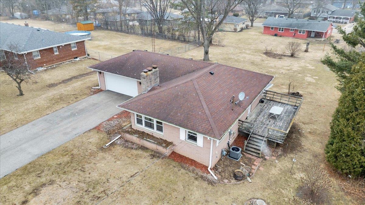 1636 Whitney Boulevard Belvidere, IL 61008 - Photo 6 of 36 an aerial view of a house with swimming pool