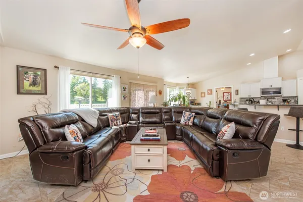 $777,000 | 192 Michael Earl Way, Sequim, WA 98382
