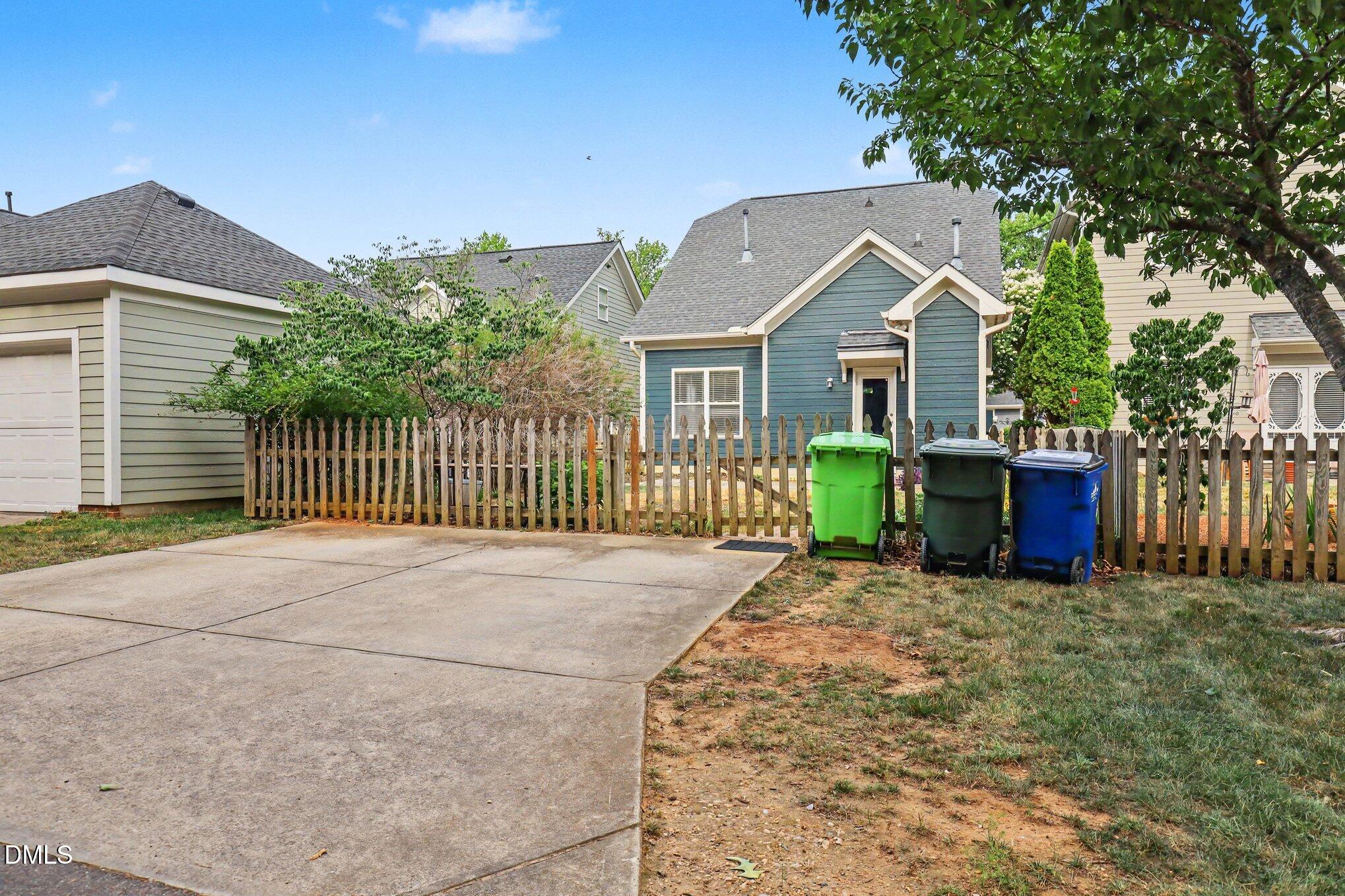 10908 Connally Lane Raleigh, NC 27614 - Photo 27 of 33