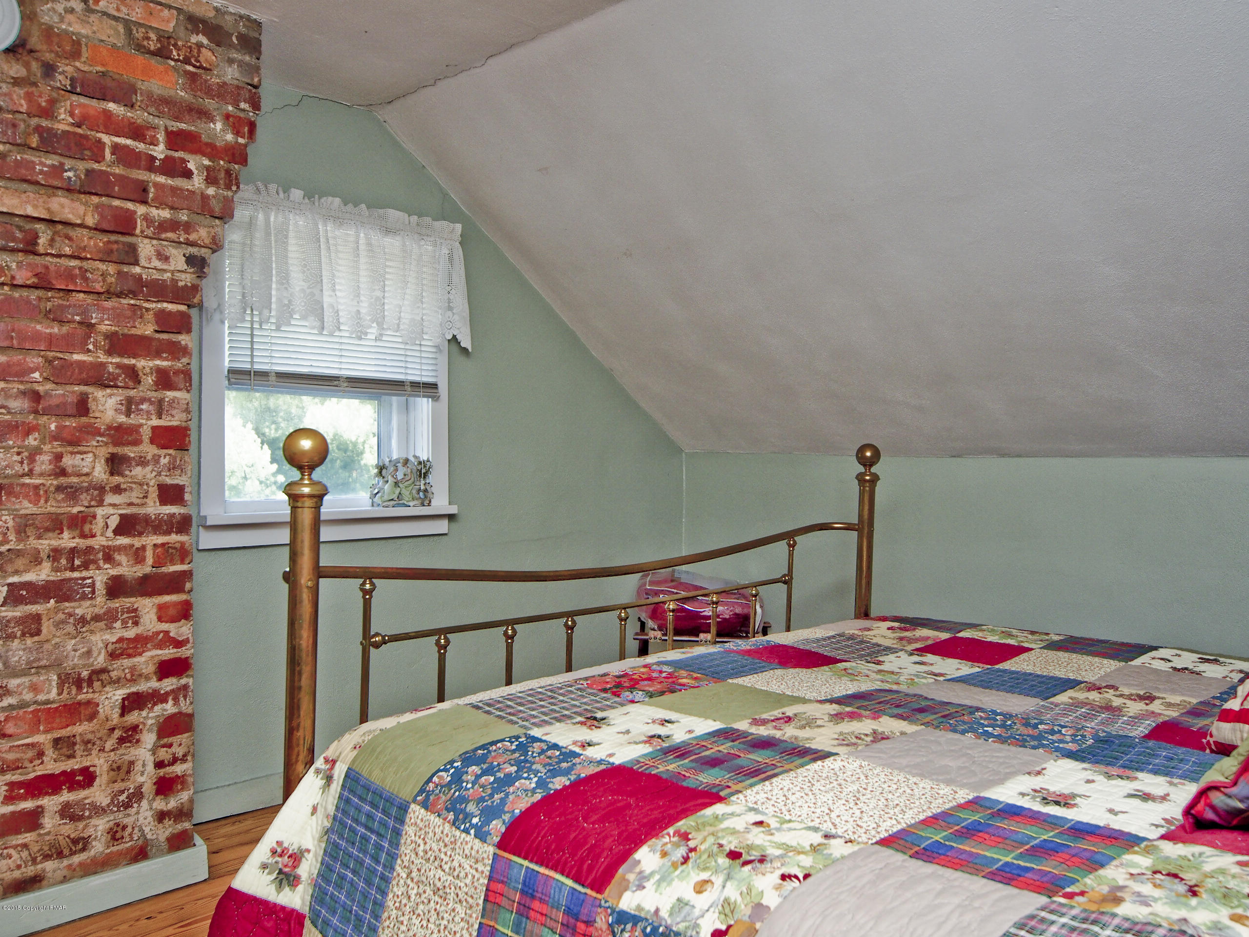 5821 Neola Road Stroudsburg, PA 18360 - Photo 25 of 46 Bedroom (1)