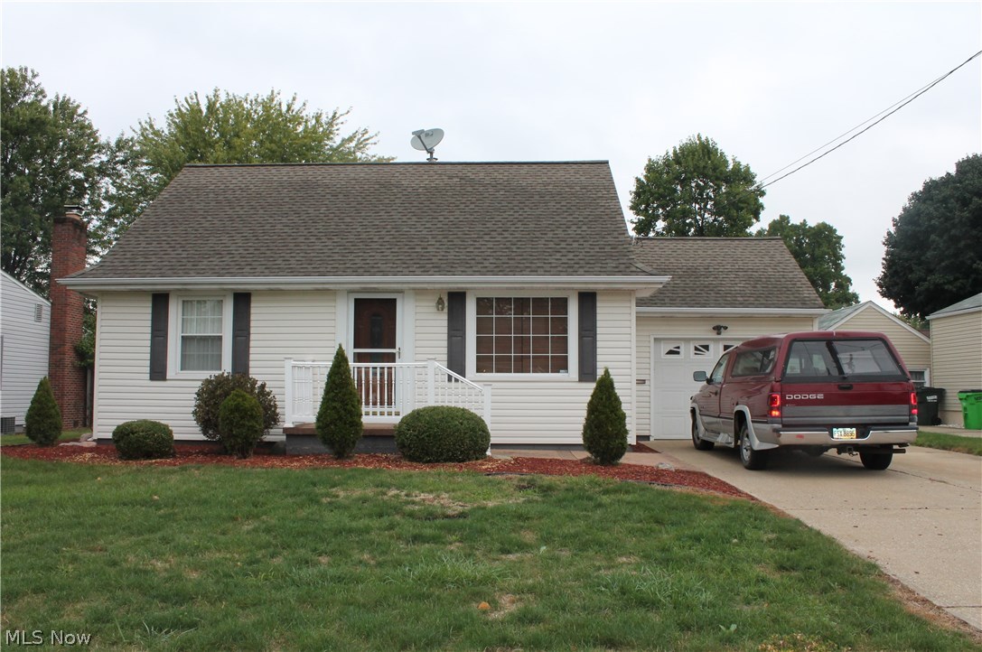 4885 Arbor Road Southwest Canton, OH 44710 - Photo 1 of 15 Welcome to 4885 Arbor Rd. SW This bungalow has been well maintained, updated and truly is move in ready.