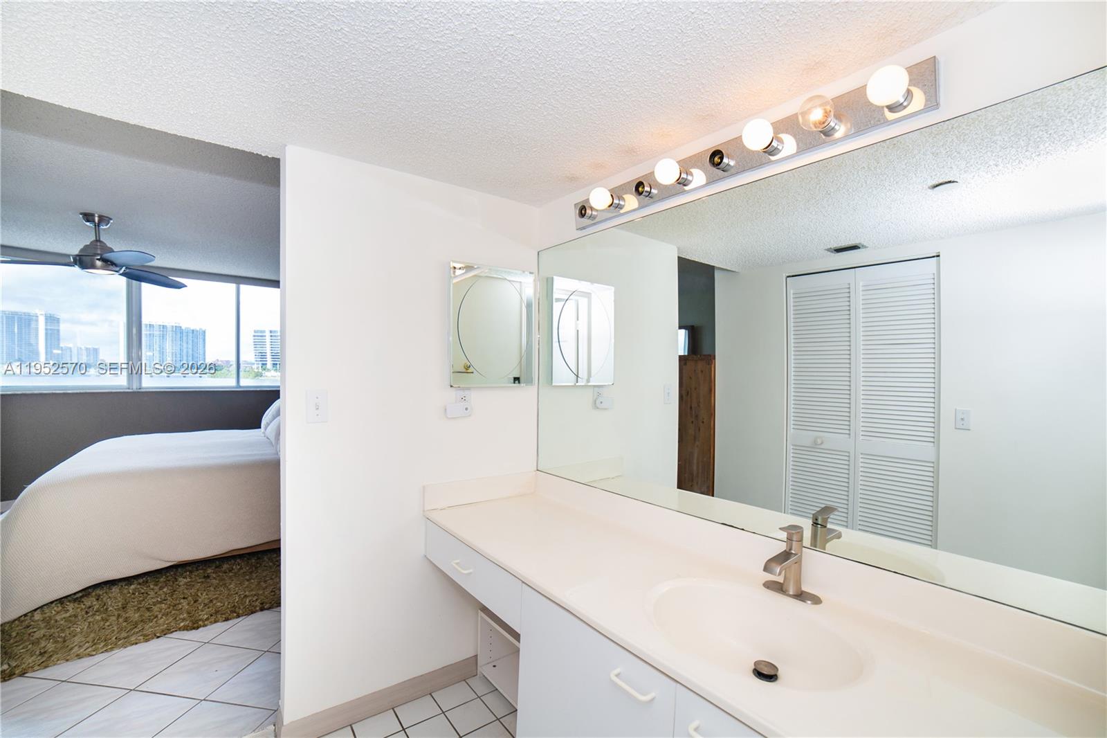 18000 North Bay Road, Unit 404 Sunny Isles Beach, FL 33160 - Photo 18 of 40
