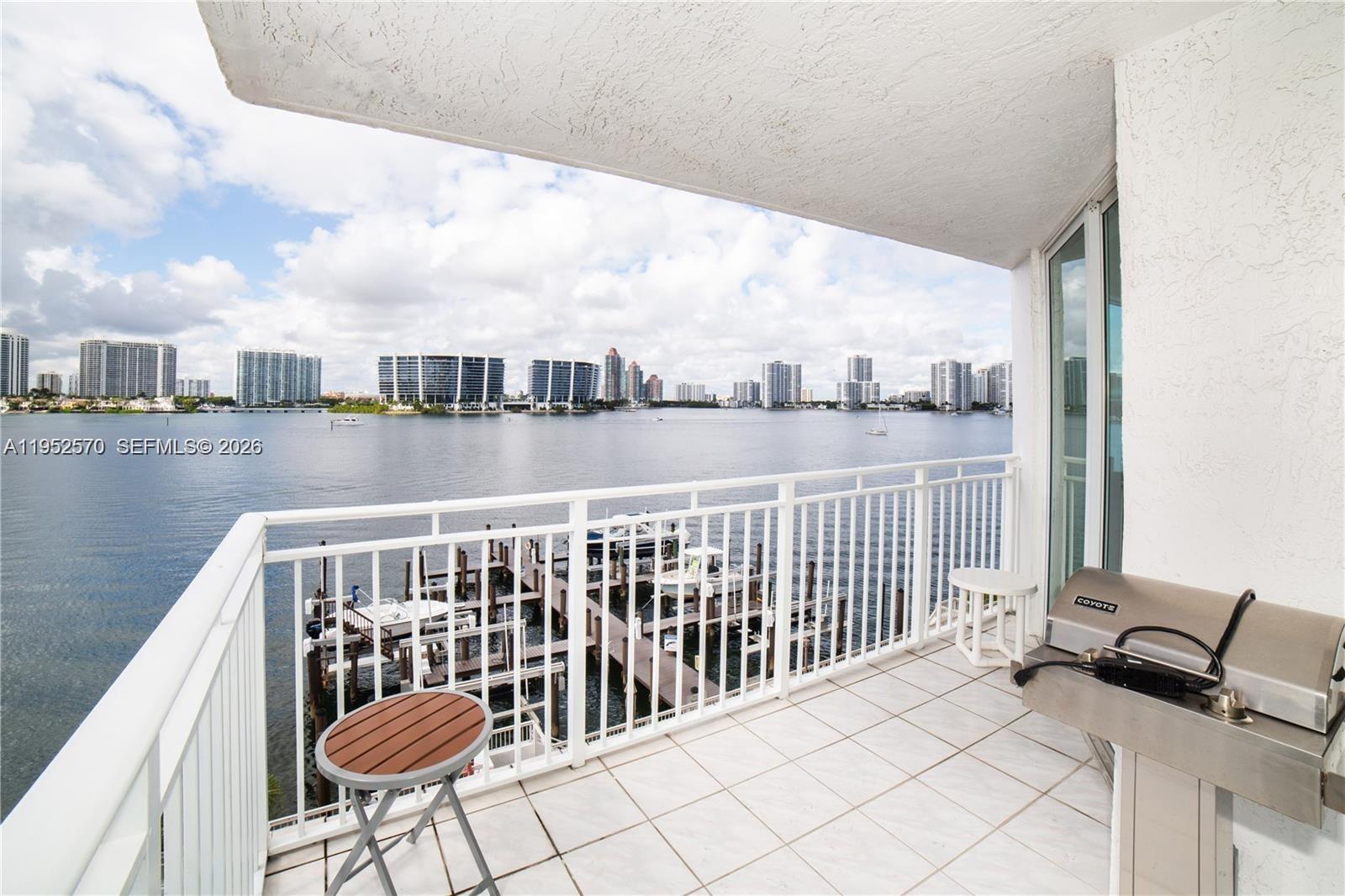 18000 North Bay Road, Unit 404 Sunny Isles Beach, FL 33160 - Photo 8 of 40