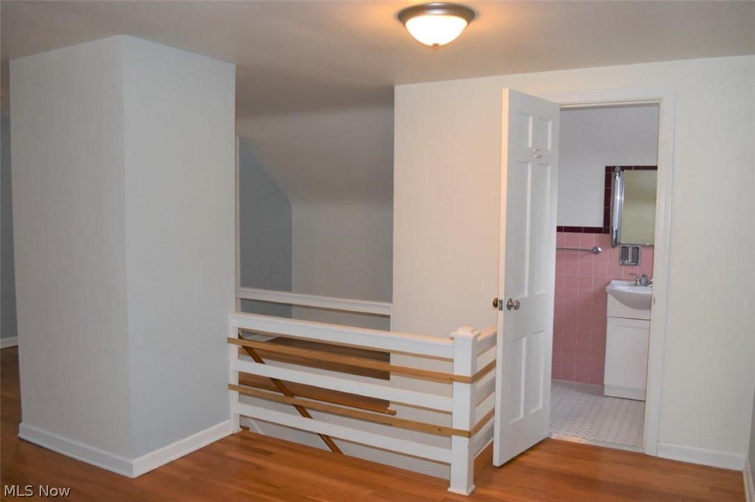 2566 Thurmont Road Akron, OH 44313 - Photo 17 of 29 Gallery Image 17