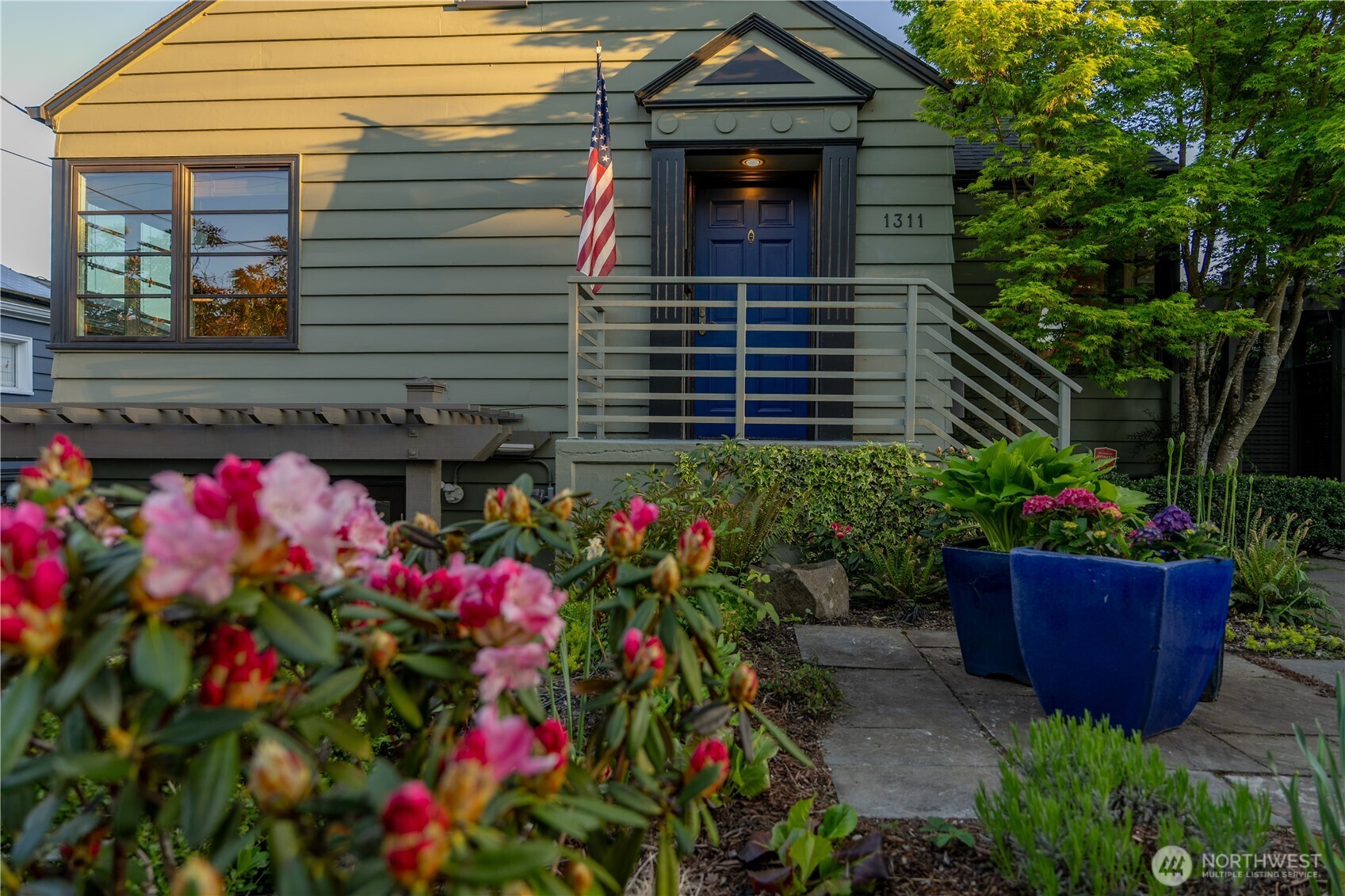 1311 North 78th Street Seattle, WA 98103 - Photo 2 of 40
