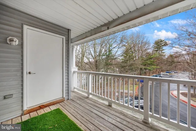 $375,000 | 5839 Wyndham Circle, Unit 305, Columbia, MD 21044