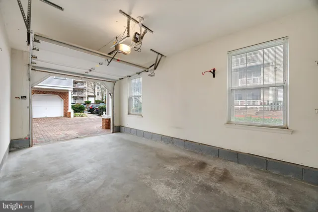 $375,000 | 5839 Wyndham Circle, Unit 305, Columbia, MD 21044