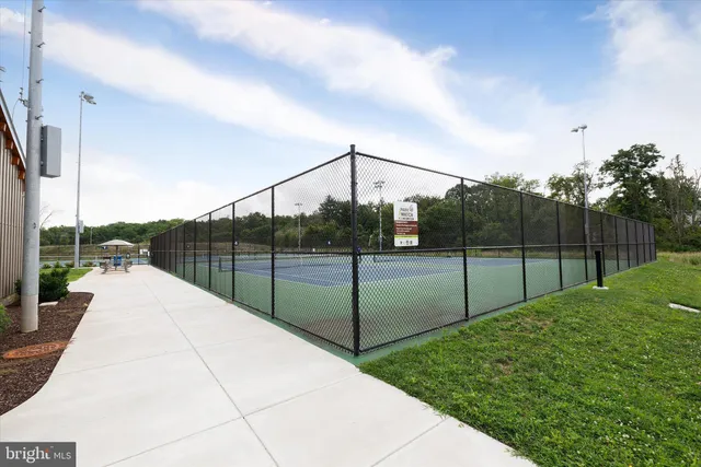 $375,000 | 5839 Wyndham Circle, Unit 305, Columbia, MD 21044