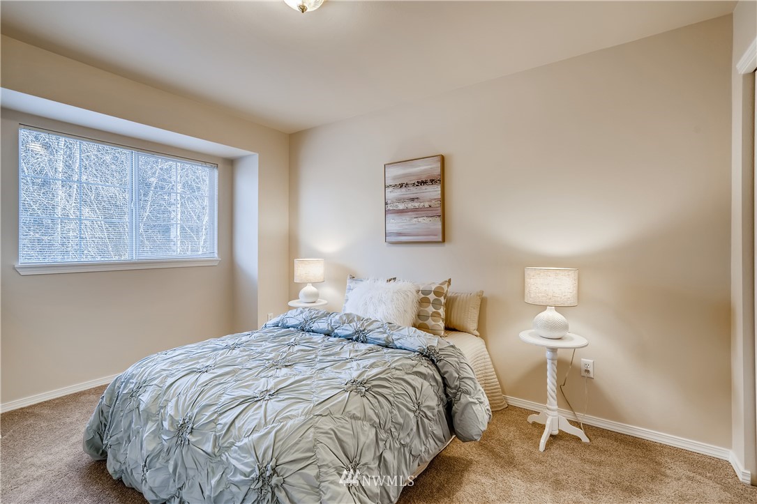 1901 Kirkland Place Northeast Renton, WA 98056 - Photo 19 of 26 Gallery Image 19
