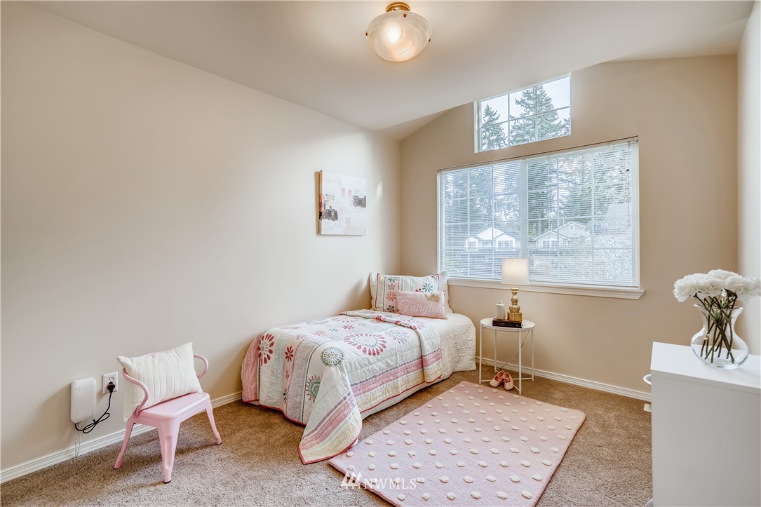 1901 Kirkland Place Northeast Renton, WA 98056 - Photo 20 of 26 Gallery Image 20