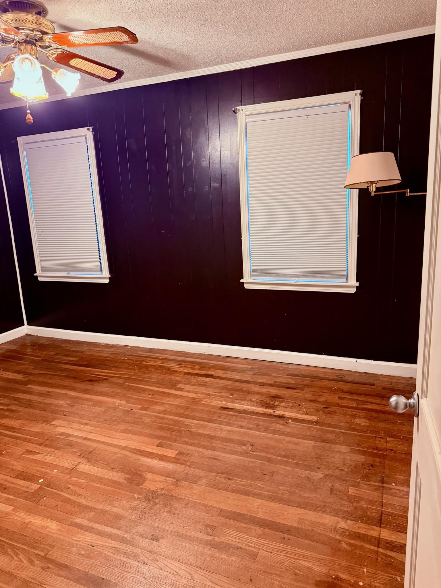 458 Gerald Road Memphis, TN 38122 - Photo 12 of 34 a view of a room with wooden floor
