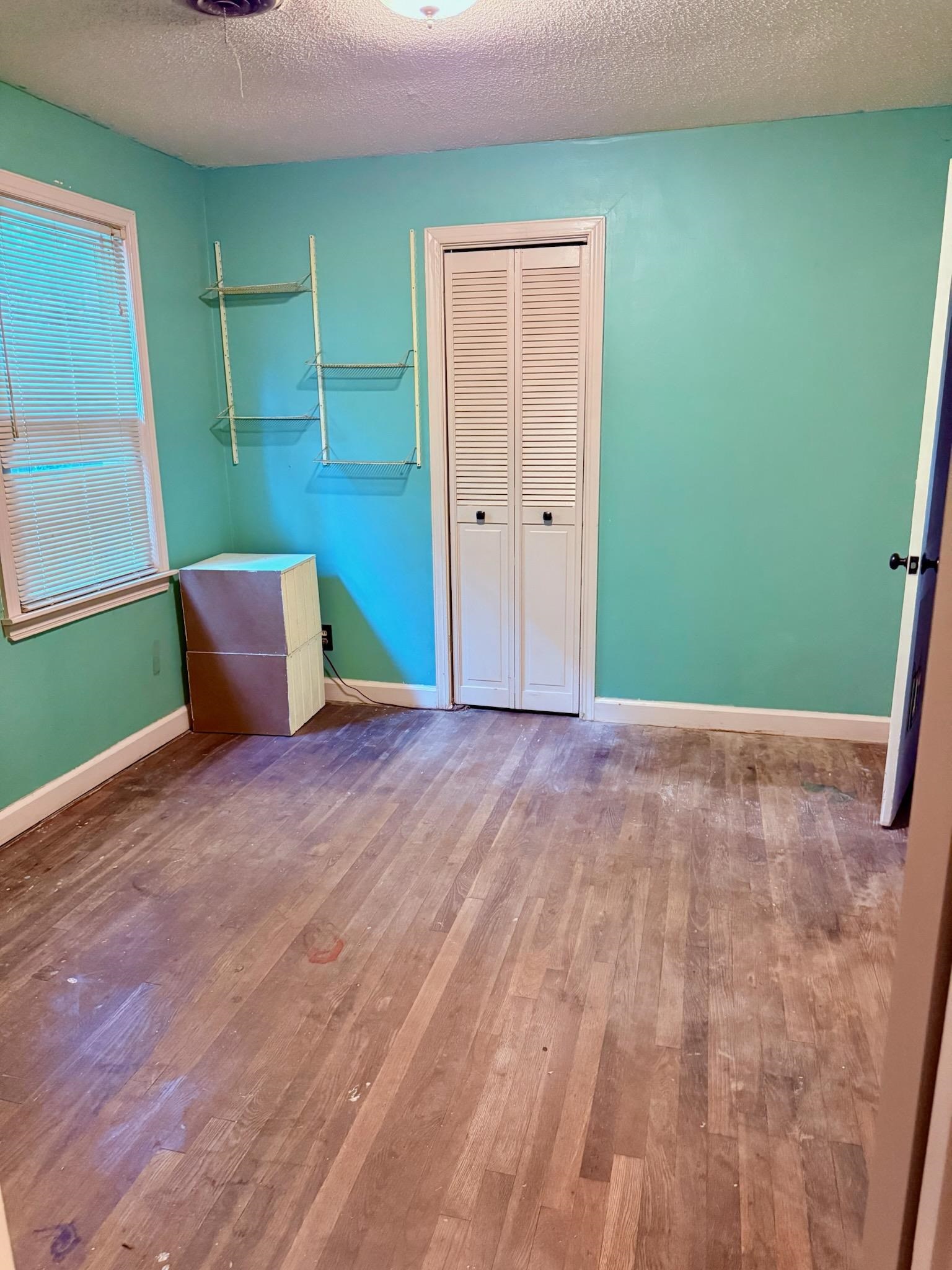 458 Gerald Road Memphis, TN 38122 - Photo 14 of 34 a view of outdoor space and wooden floor