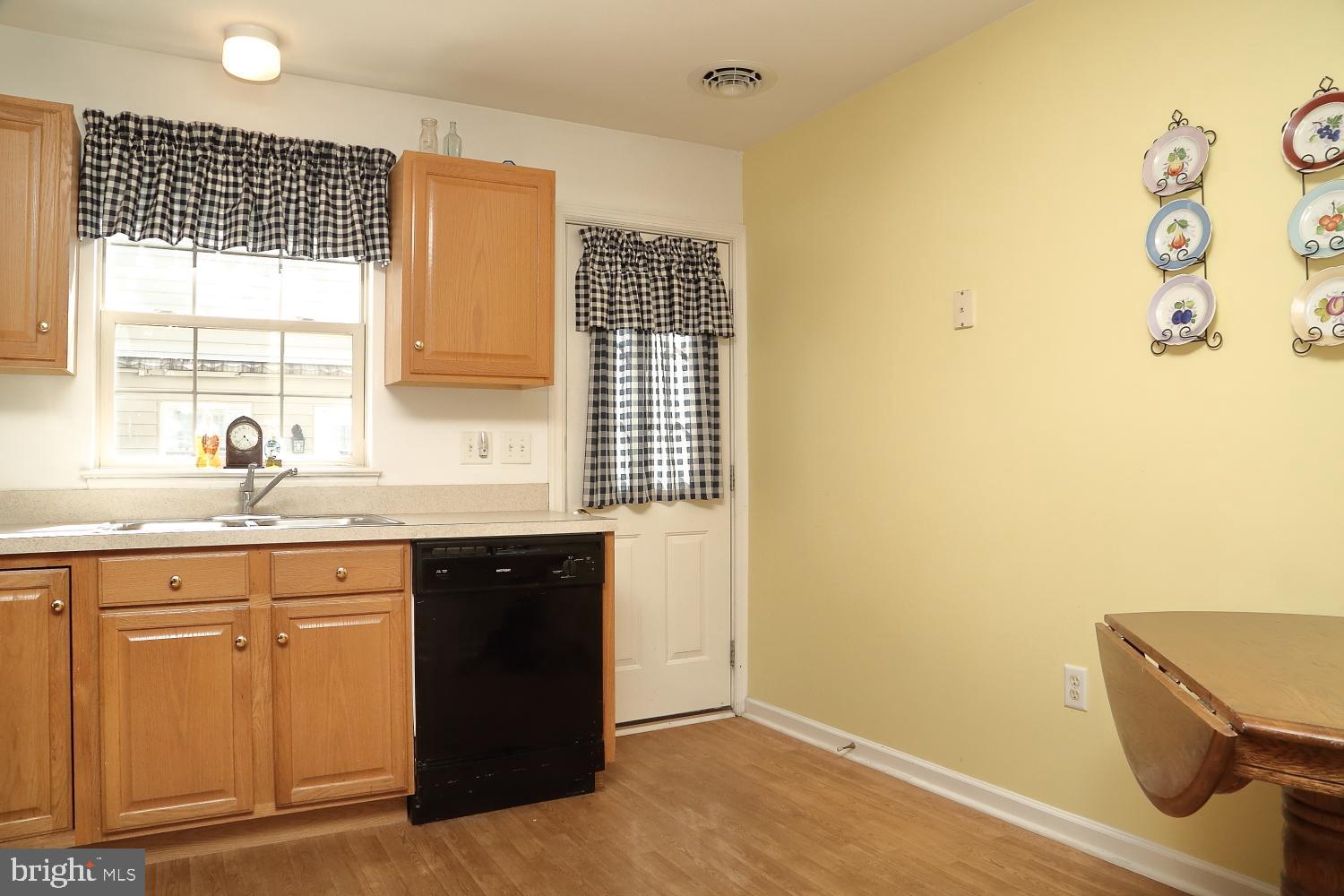 2532 Brady Road York, PA 17404 - Photo 13 of 24 Gallery Image 13