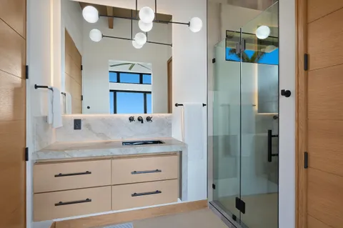 $8,490,000 | 2239 Maka Place, Koloa, HI 96756