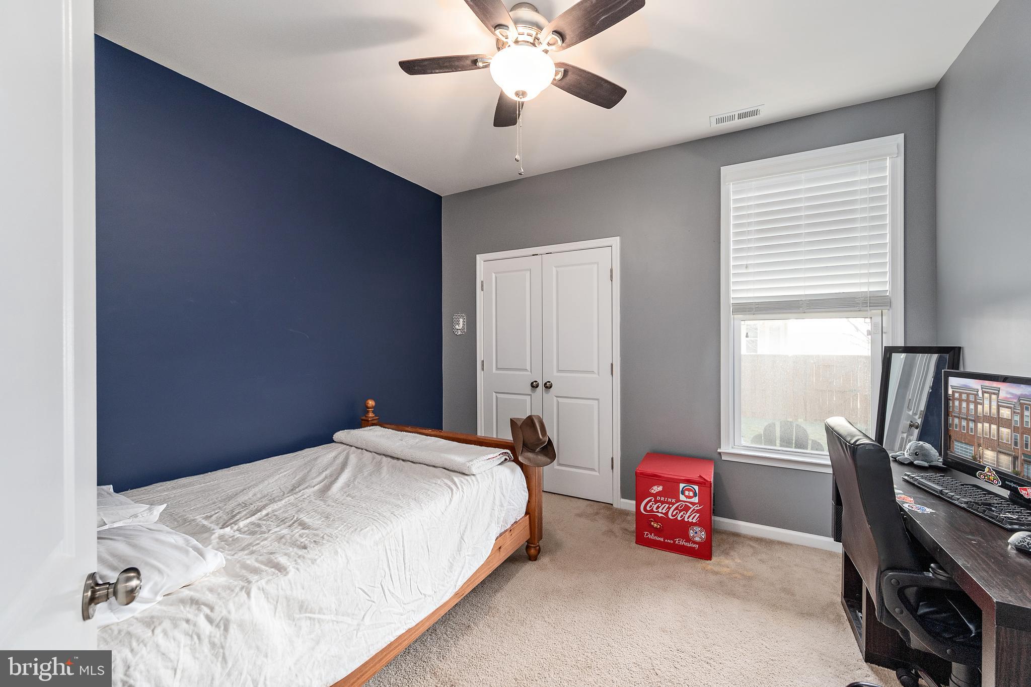 42270 Riggins Ridge Terrace Ashburn, VA 20148 - Photo 8 of 56