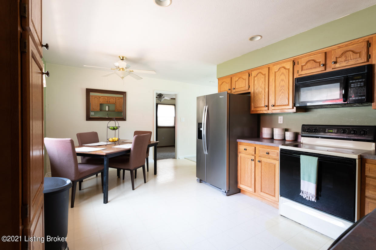 7314 Cardinal Road Crestwood, KY 40014 - Photo 6 of 19 5