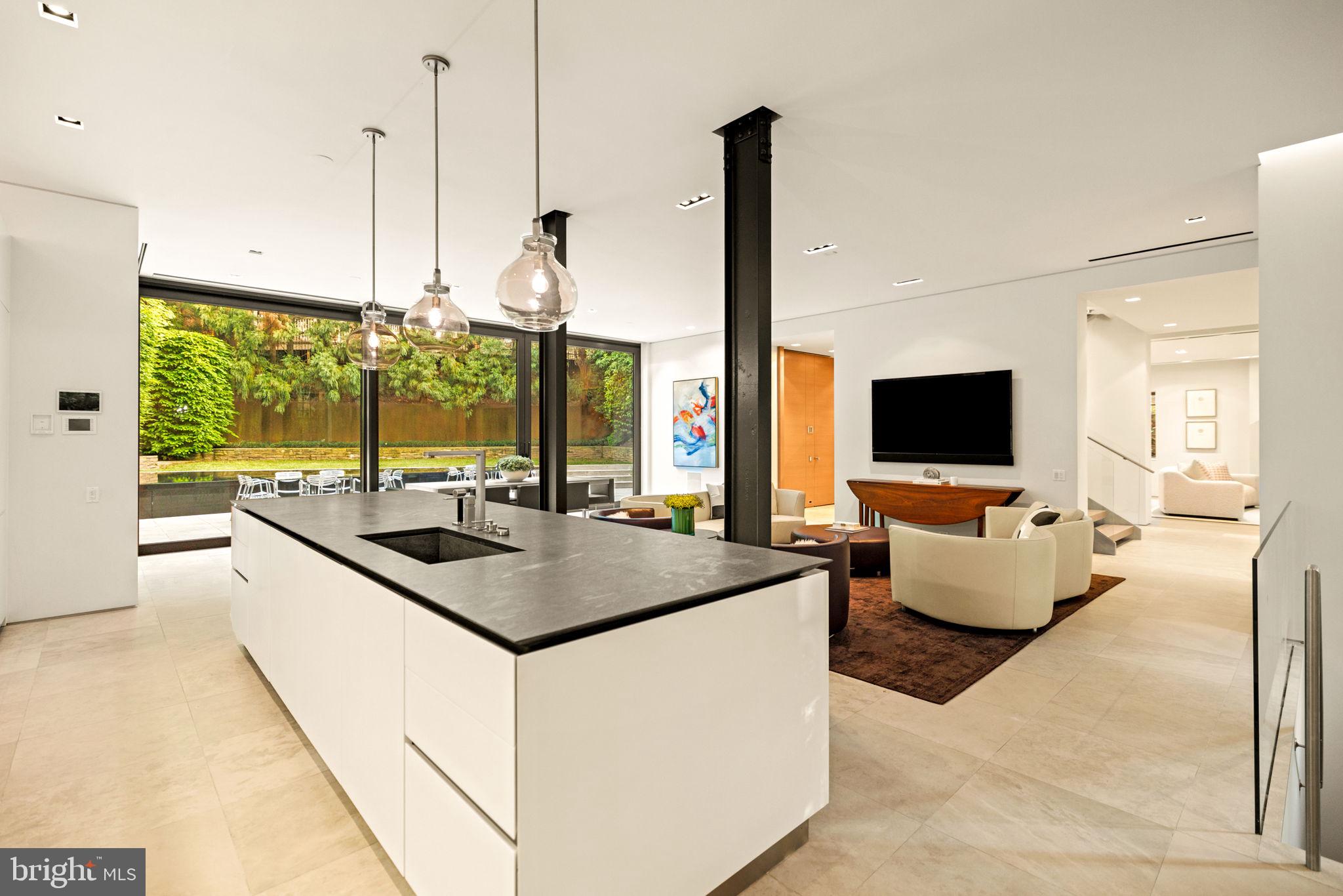 2438 Belmont Road Northwest Washington, DC 20008 - Photo 11 of 50 Kitchen